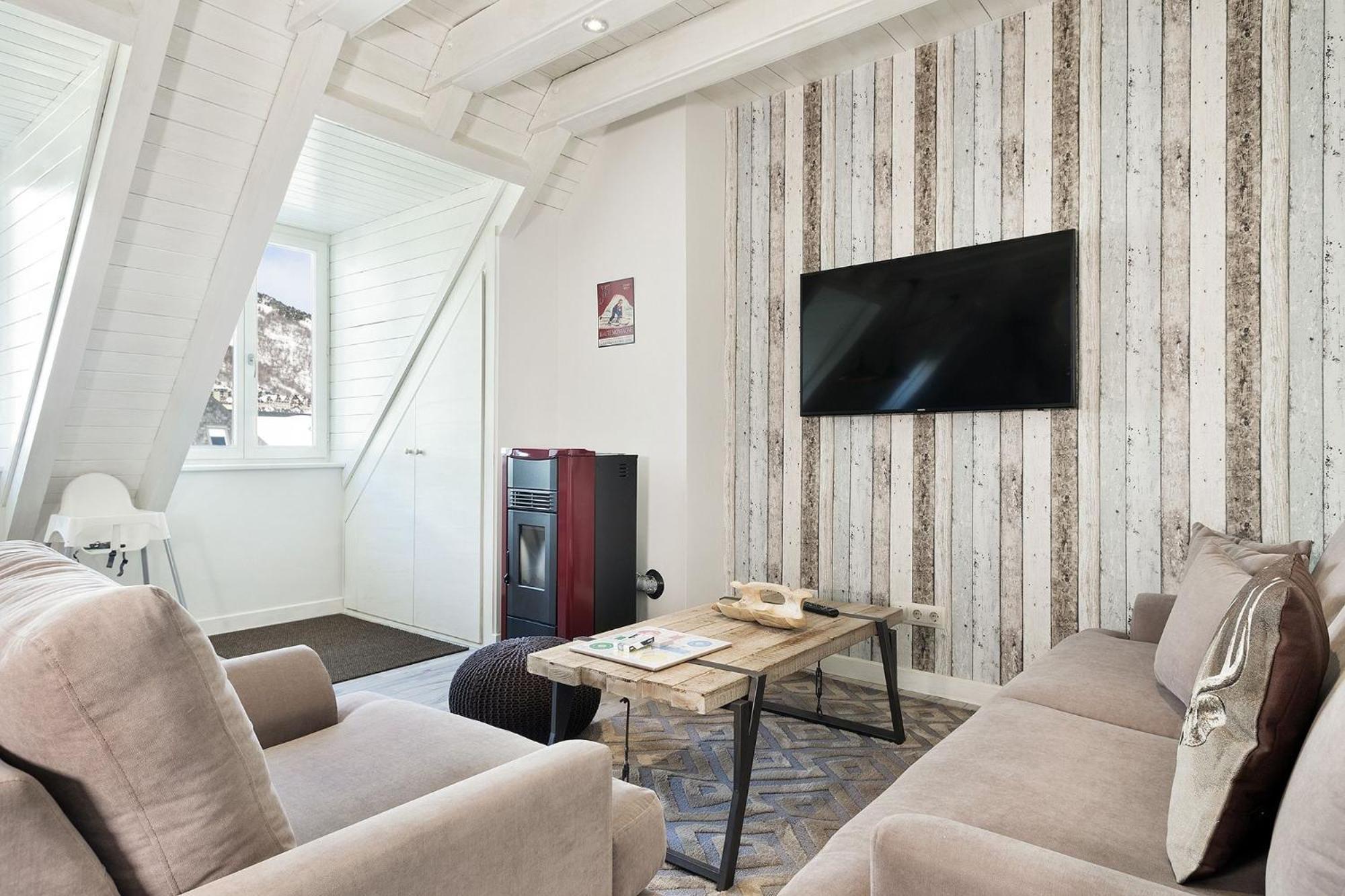 Ferienwohnung Luderna - Duplex Sant Miqueu Vielha e Mijaran Exterior foto